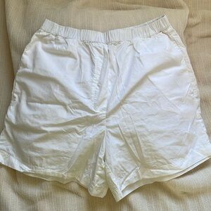 Aritzia Wilfred Shorts